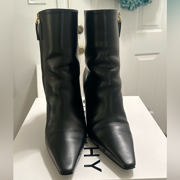 Givenchy Black and Gold G Cube Ankle Boots Size 40 - Picture 6 of 16